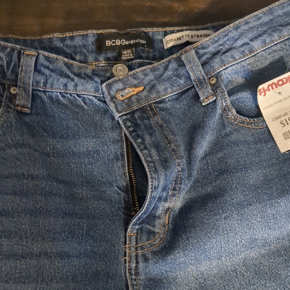 NWT BCBGeneration Women's Blue Straight Leg Jeans